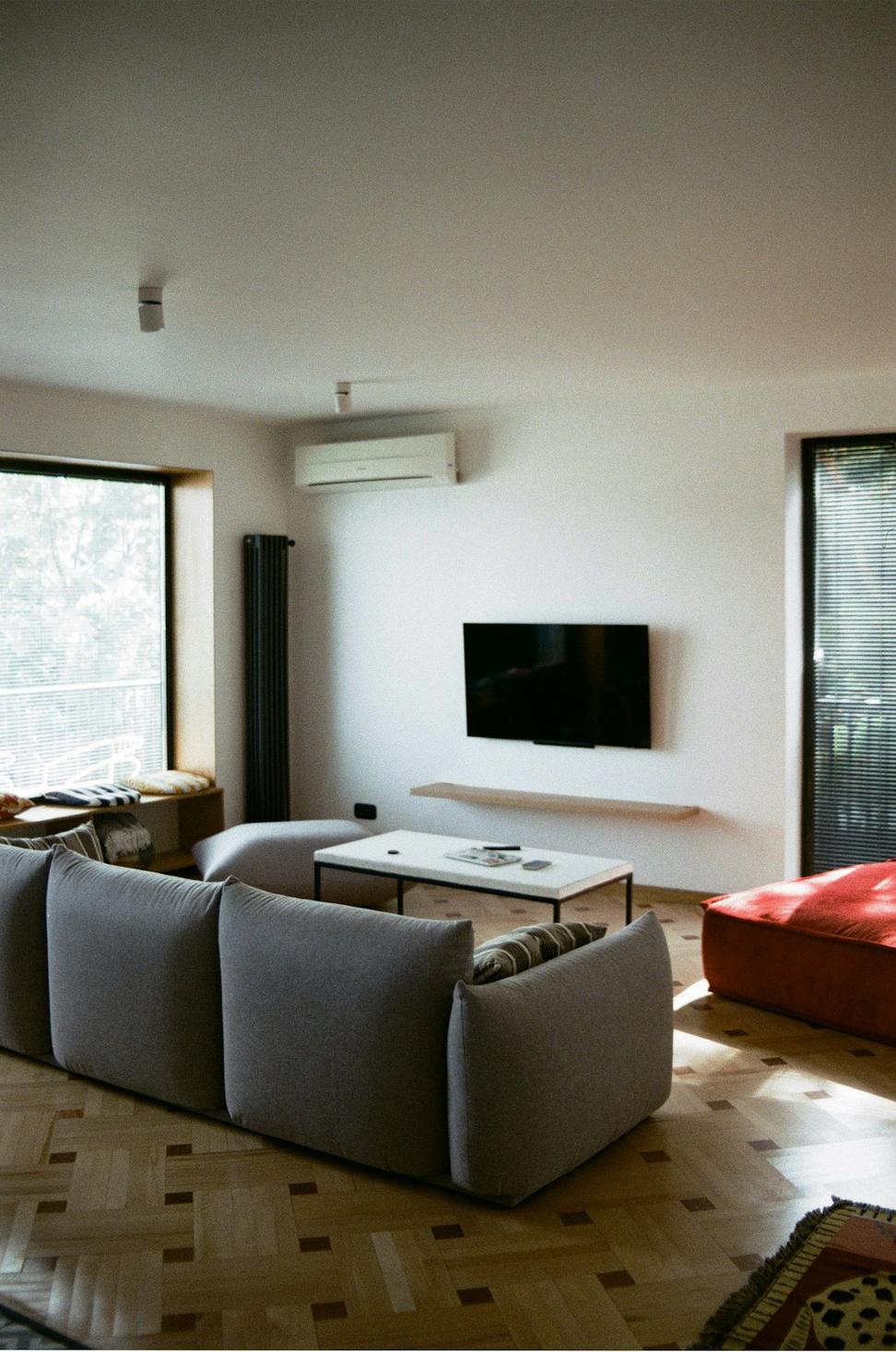 Laneway House